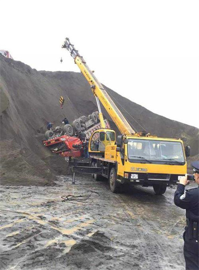 白云矿区上犹道路救援